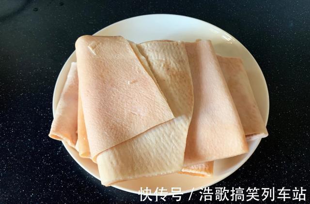 养颜|吃它堪比阿胶,却比阿胶便宜几十倍,补血养颜,可惜很多人都扔了