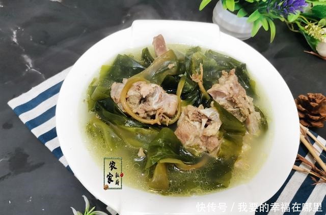  天冷多喝这汤，它俩炖汤是黄金搭档，喝一碗下肚，热乎乎的真暖胃