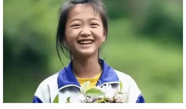 神仙姐姐|《變形計》神仙姐姐火了，為養家糊口輟學當網紅，如今帶男友亮相