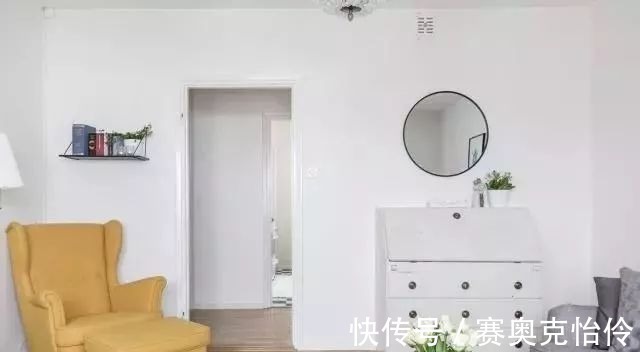 书香味|晒父母57平小户型,全屋都很温馨,卫生间门口打衣柜!太舒服了