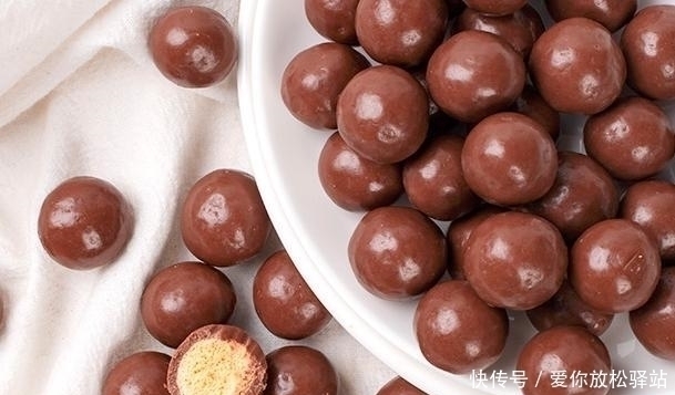 巧克力|买巧克力时,配料表上只要出现“这行字”,这巧克力白送我都不要