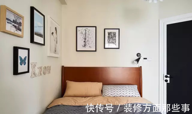 台灯|93平水泥灰背景墙有一种质朴感,绿植让屋子焕发纯净自然美