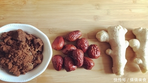 乌黑亮丽|红枣与两种食材一起煮,一天吃一勺,皱纹不见了,头发也乌黑亮丽