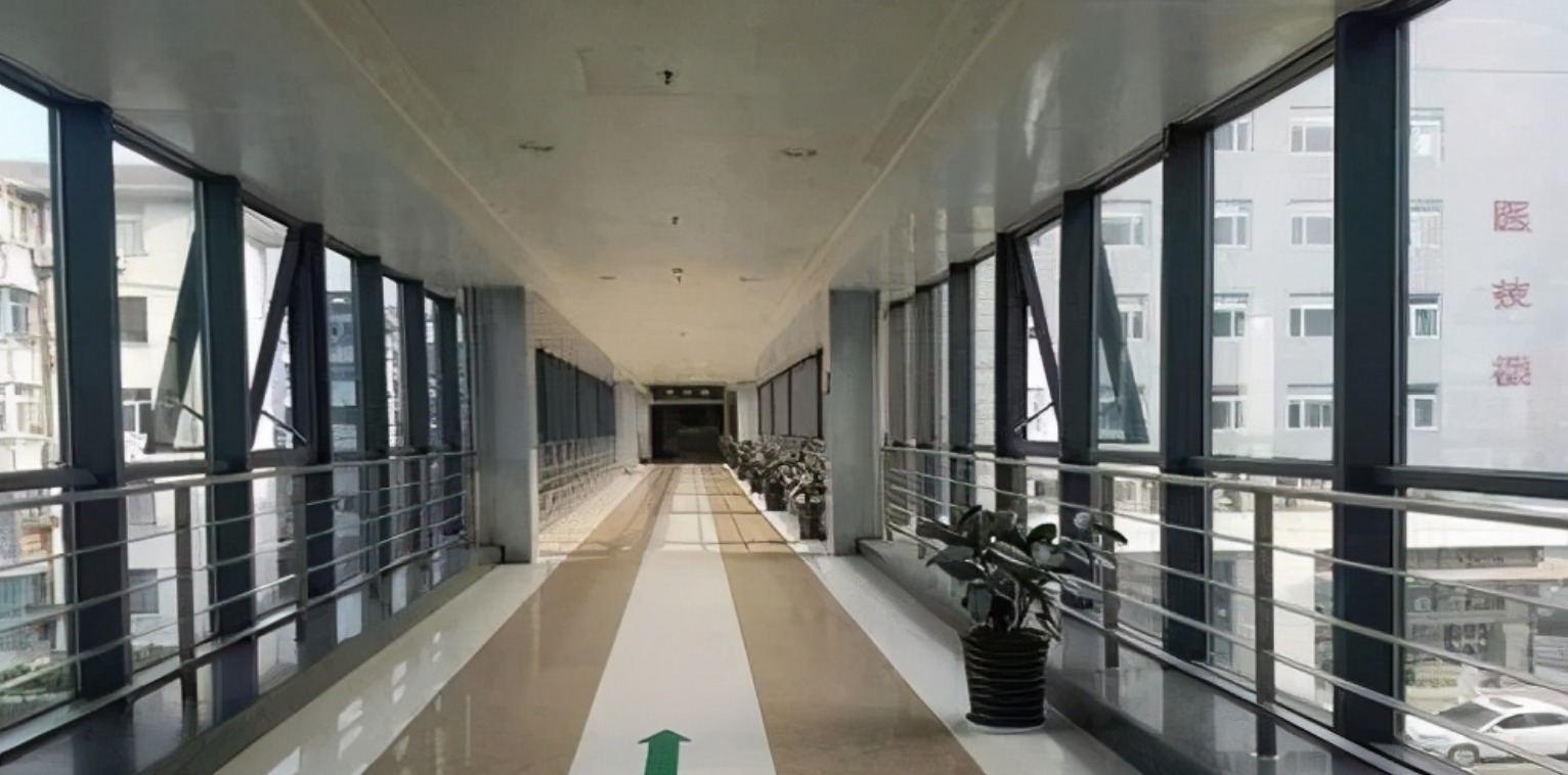 房子|为南北通透而建的连廊房,如今看来确是鸡肋,这种房子哪不好