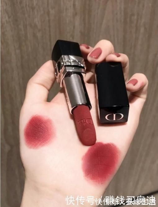 迪奥 有品位的女人都不会跟风买口红,这几款大牌中的冷门色,高级独特
