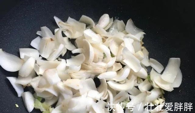 家常菜|百合炒荷兰豆,美味又下饭的家常菜!百合炒荷兰豆,美味又下饭的家常菜!