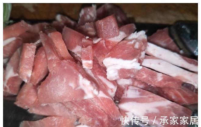 炒菜花|炒菜花时，直接下锅易夹生，多加1步，菜花香嫩好吃