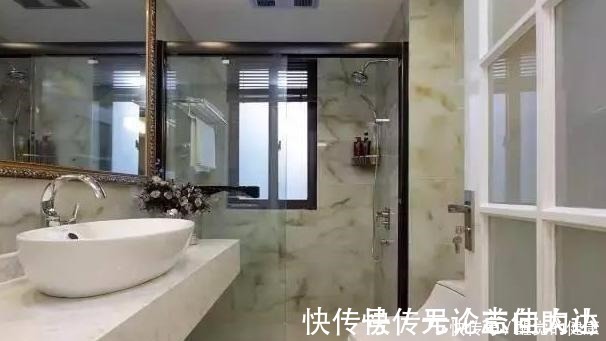 新房|值得借鉴的轻奢风新房,玄关很“人性化”,简单轻装饰很舒服!