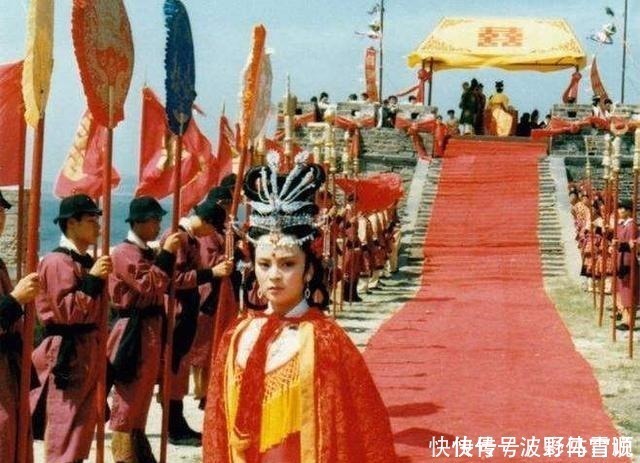 成就|87版红楼梦的女导演，弃演赵姨娘，却成就了比贾母更重要的角色！