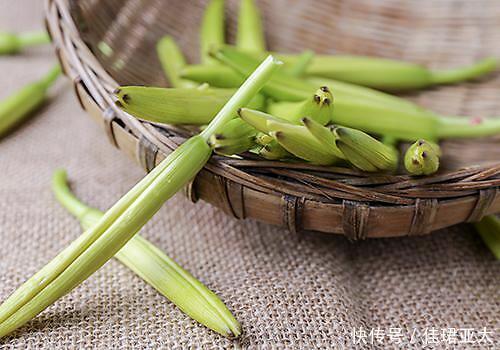 这三种蔬菜炒前不焯水,可能藏健康隐患!