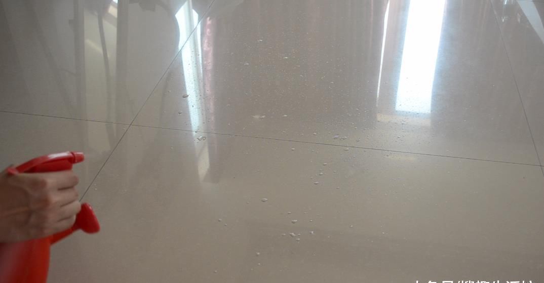 花露水|花露水倒进洗衣液里太实用了, 可惜很多人还不知道, 学会受用一生