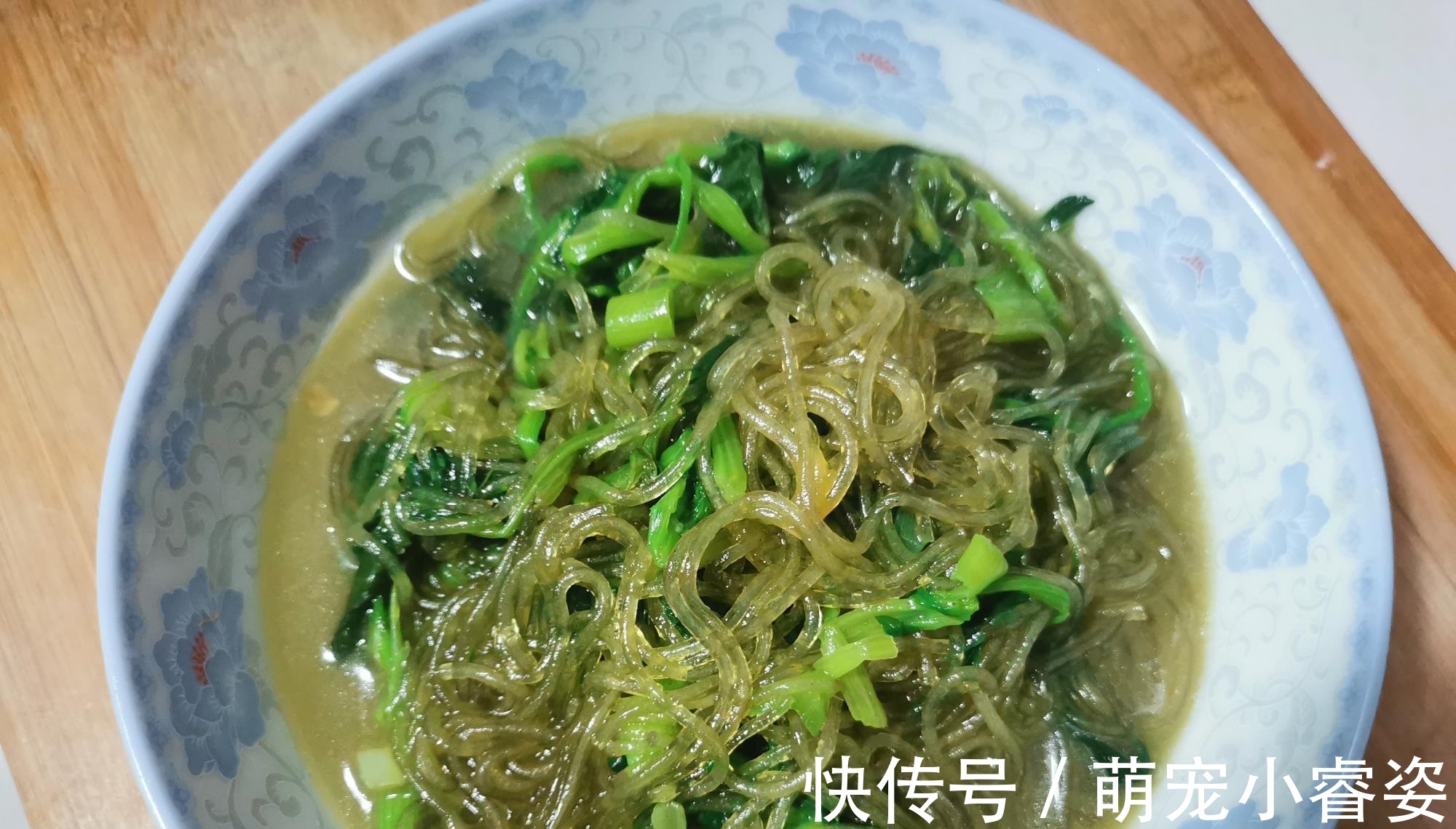 丝瓜|晚餐三个菜还被老爸嫌弃：做成这样，你真是太抠门了！