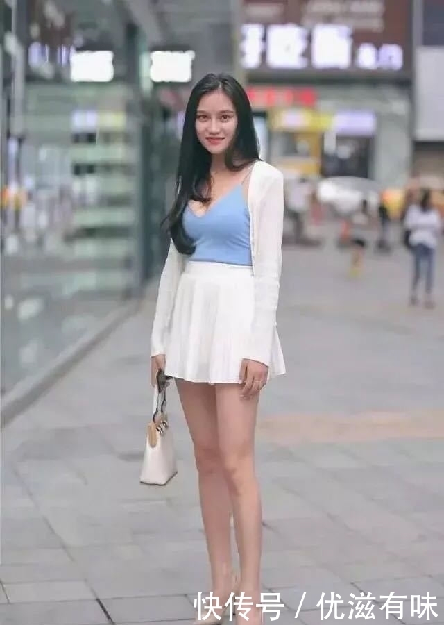 性感|街拍:秀美多姿成熟的小姐姐,美丽性感,穿出不一样的潮流!