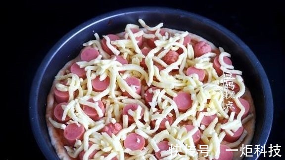 孩子爱吃的,2款简易披萨,几分钟做一个,比买的放心