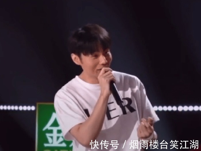 李荣浩|《好声音》第一期李荣浩翻车演唱当红歌曲，未得到李宇春认可