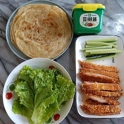 招牌|#一勺葱伴侣，成就招牌美味#十分钟快手早餐 之手抓饼