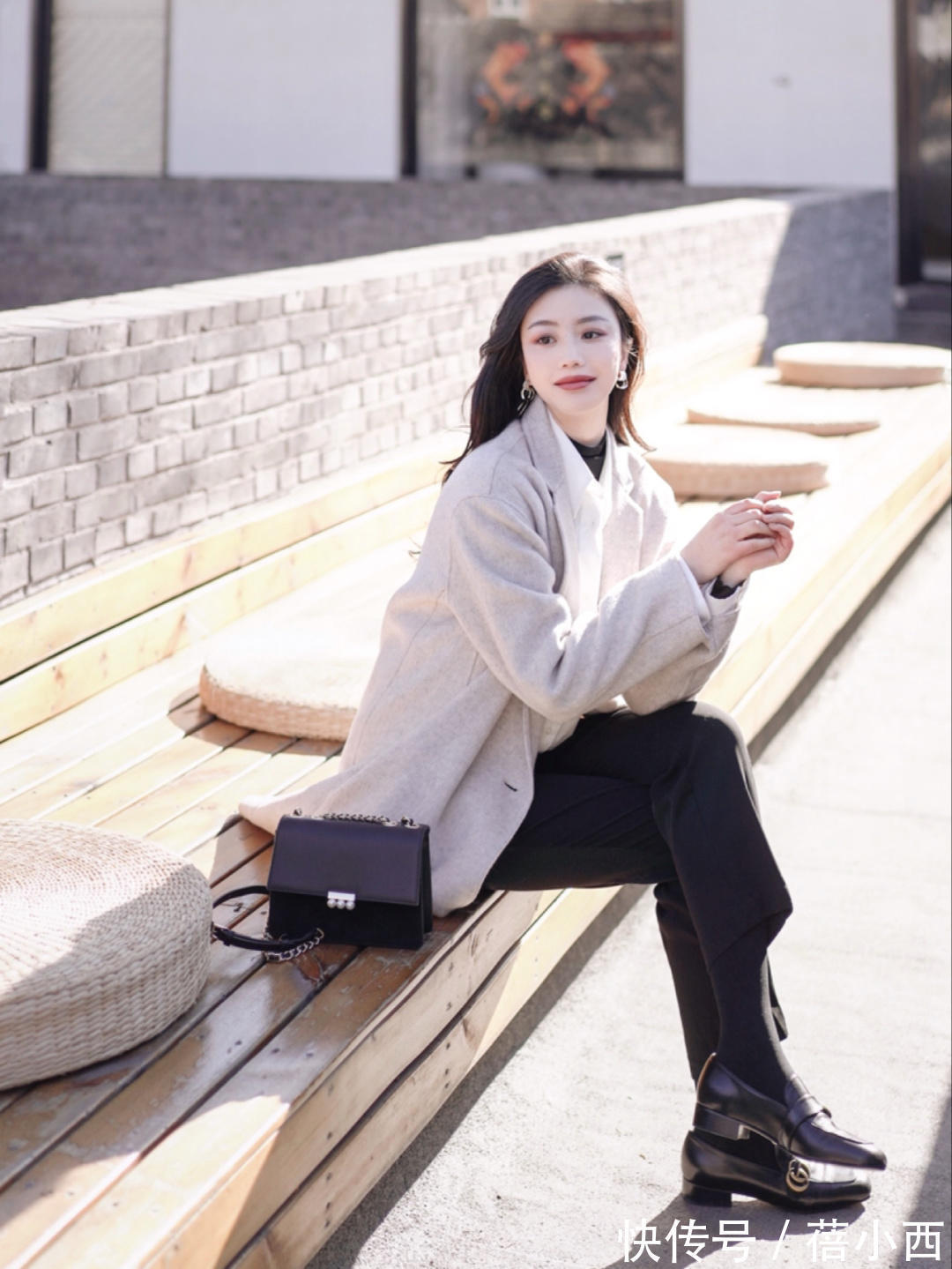 黄黑皮|原来“乐福鞋”才是真香鞋子,借鉴这些搭配,照着穿摆脱路人感