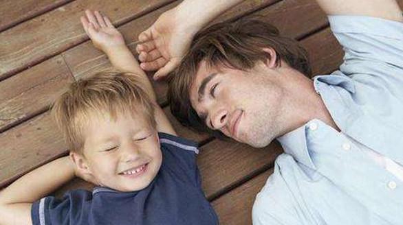 孩子|夫妻中,谁的基因决定了孩子的智商和相貌,看完涨知识