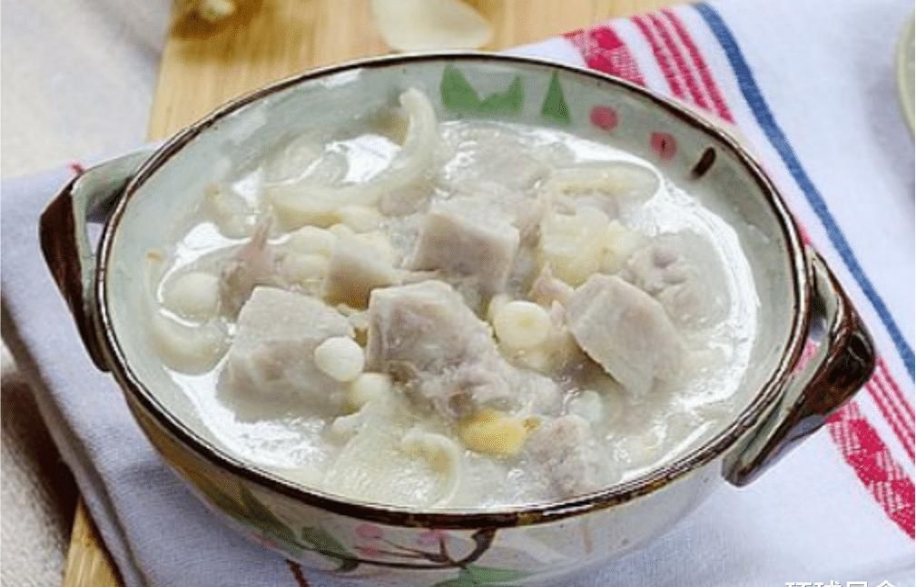 冬季，这碱性食物多吃，清肠刮油，口臭消失了，肠道通畅了