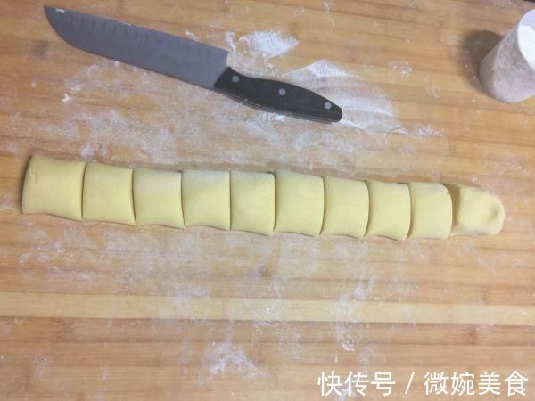 80后爱吃的窝窝头配方来了,一个小妙招有窝有型,好吃又有味