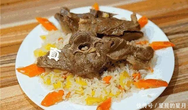 新疆人|新疆美食|看了羊肉的100种吃法,我的眼泪从嘴角流了出来