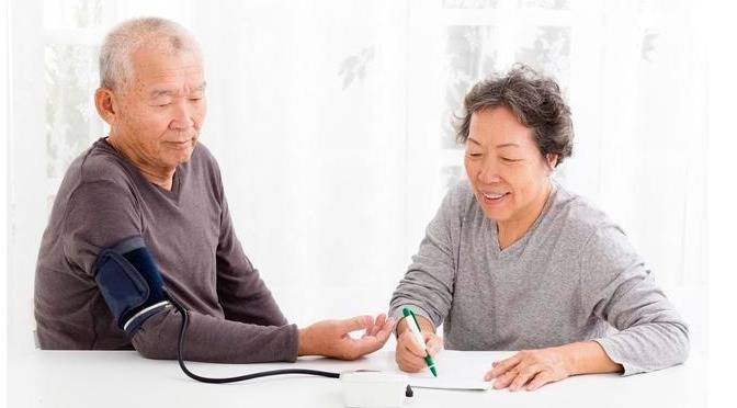 降压|高血压患者亲历血压从200降到120,只因他坚持使用6个诀窍