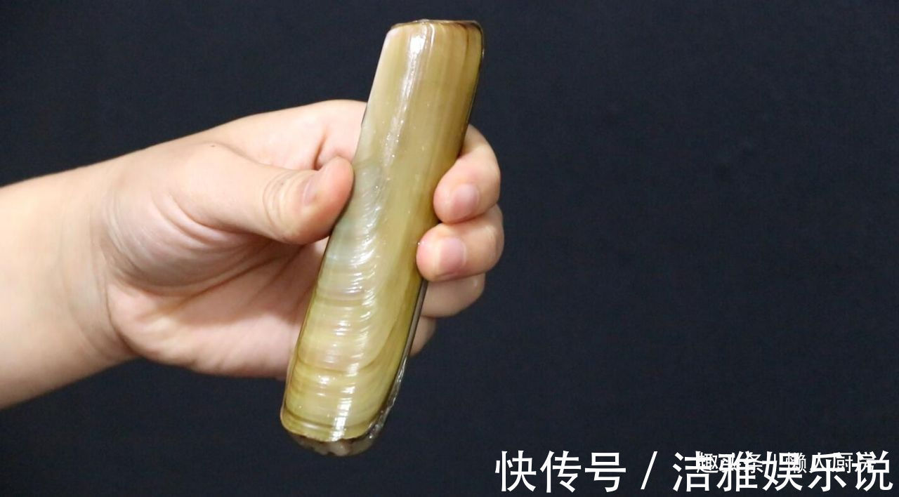 肉嫩|蛏子别只会炒着吃，教你做一碗蛏子汤，鲜中带香，肉嫩不老