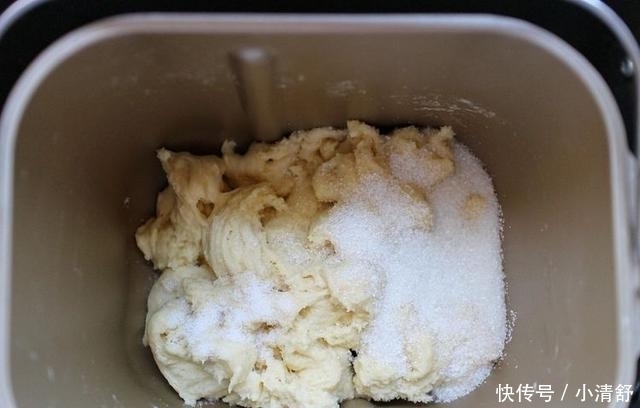 想要面包做得好,几个小诀窍要记住,松软又美味