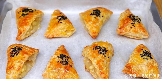 苹果这样做太香了,不煎也不炸,香甜酥脆,上桌后孩子抢着吃