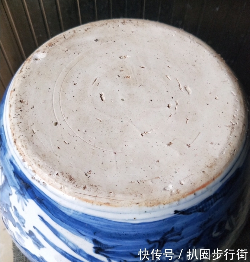 青花罐&瓷器鉴赏:青花罐,明代晚期的典型风格