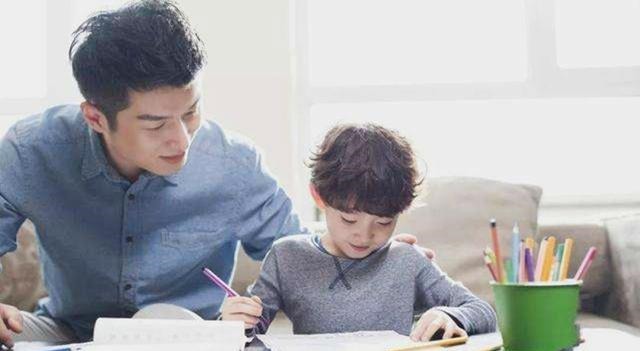 家庭|这类家庭教出的孩子自卑又自私,长大很难有出息,父母别知道太晚