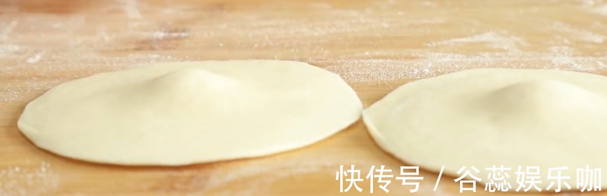 搅拌均匀|蔬菜包子翠绿不变色?掌握这个小窍门,松软鲜香,青翠不发黄