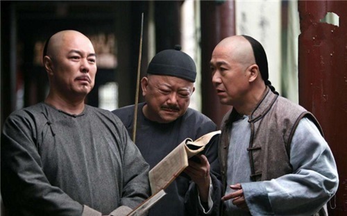 新语|中国唯一的文盲皇帝,随手写下的一首诗,却雄视古今无人超越