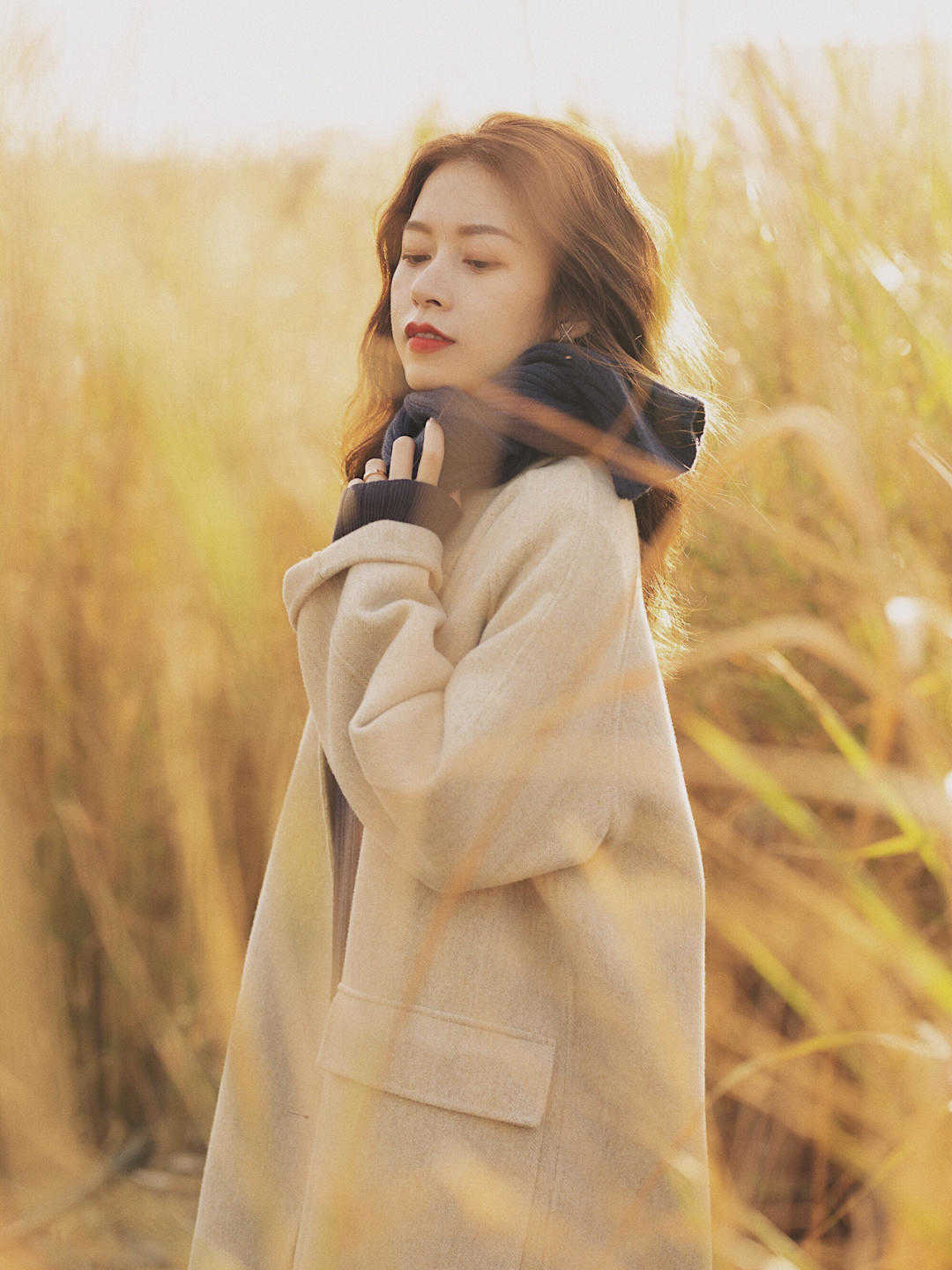 百搭|几款百搭又高级穿搭,不冷不热通勤日常,让你惊艳同龄人