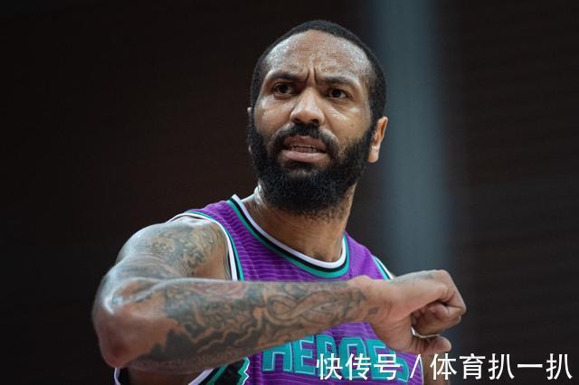 山东高速男篮|人选已定,合同已签!山东男篮第3外援来了,鲁媒名记否认忽悠