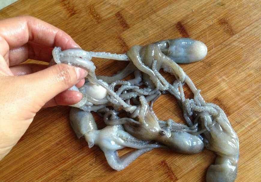 吃八爪鱼，不能加2物，吃了等于是给自己找罪受！