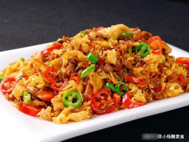 肉末|外婆菜这样炒，香辣爽口下饭香，连吃三碗都不够，小孩：还有饭吗
