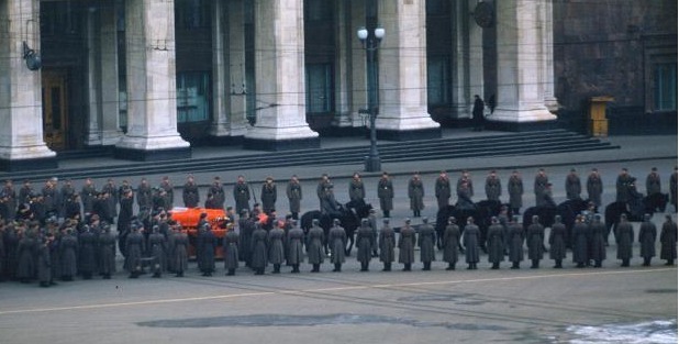 苏联|斯大林葬礼老照片图一是斯大林遗体，图六是斯大林的棺材