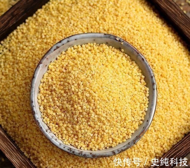 小米粥|熬小米粥,切记不可只加清水,多加这一步,黏稠好喝不溢锅,真香