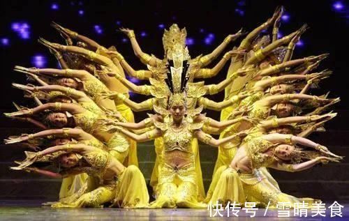 費(fèi)翔的歌、趙本山的小品，回頭看春晚這幾個絕佳節(jié)目，哪個你最愛