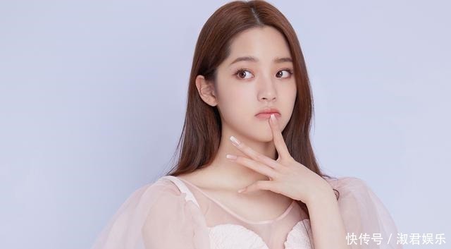 李一桐|娱乐点评王一博、陈飞宇、邓伦、张新成、欧阳娜娜、李一桐