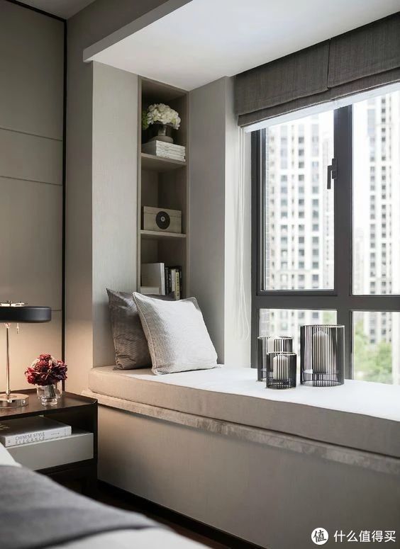 一本好书|窗边角落如何做出格调?1㎡的小空间,也能打造出惊艳的效果!