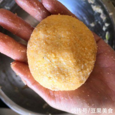  分钟|10分钟快手菜萝卜馅菜团子，做饭不发愁