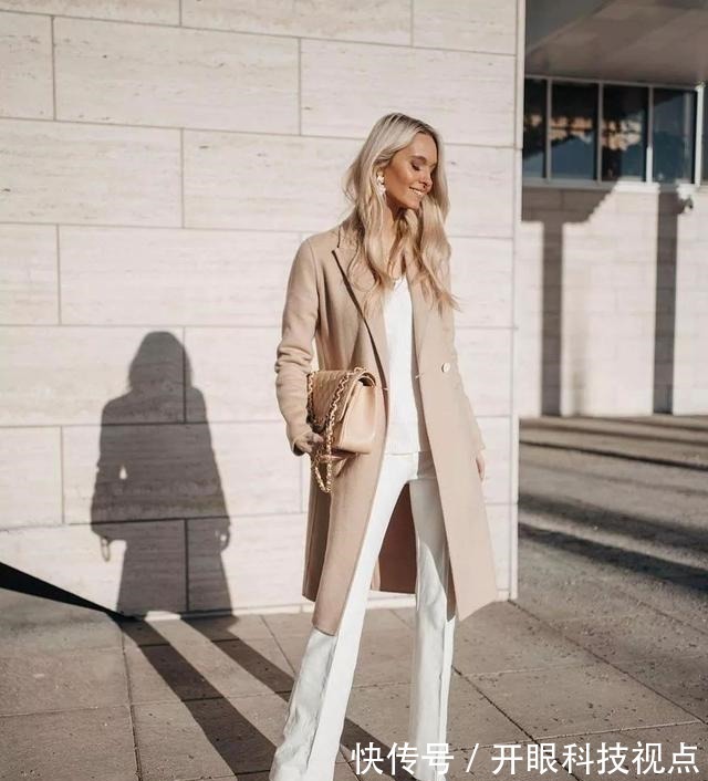 阔腿裤+ 今秋流行“阔腿裤+短靴”,女人怎么穿都有范儿,出门养眼全靠它!