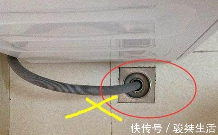 犯错|为什么洗衣机排水管不能直插地漏?若非老师傅的提醒,我家早犯错