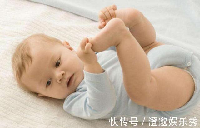 牙齿|宝宝几个月会翻身和长牙,很多妈妈做错,耽误宝宝发育