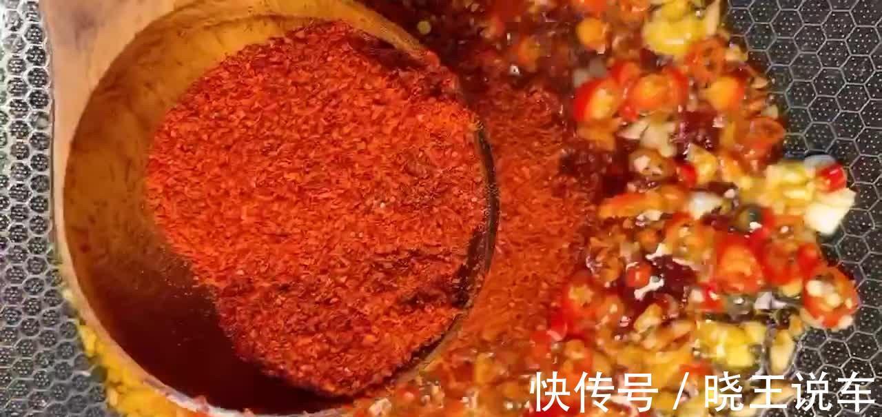 韩式火辣鸡爪的做法，满满的胶原蛋白，配啤酒好吃到舔手指！