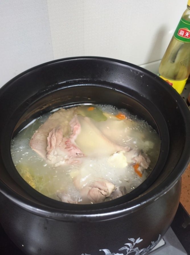 为啥孩子一直不长个?看看这4种食物你家娃沾过几个,别再吃了