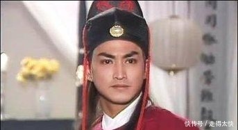 人摸|俗话说“男怕摸头,女怕摸腰”,到底意味着什么真想很简单!