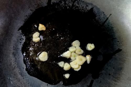 山药别总炖汤，试试这么做，清脆爽口，超级好吃，好吃到停不下来